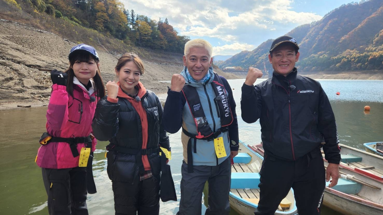 ワカサギ釣りならまかせろ！前半戦 赤谷湖で電動リール！手バネ竿！ 珍しいおもちゃの竿でも挑戦！？